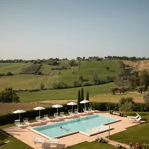 https://poggio-antico.riccione-hotels.org