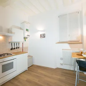 http://perugino-guest-house.hotels-perugia.com